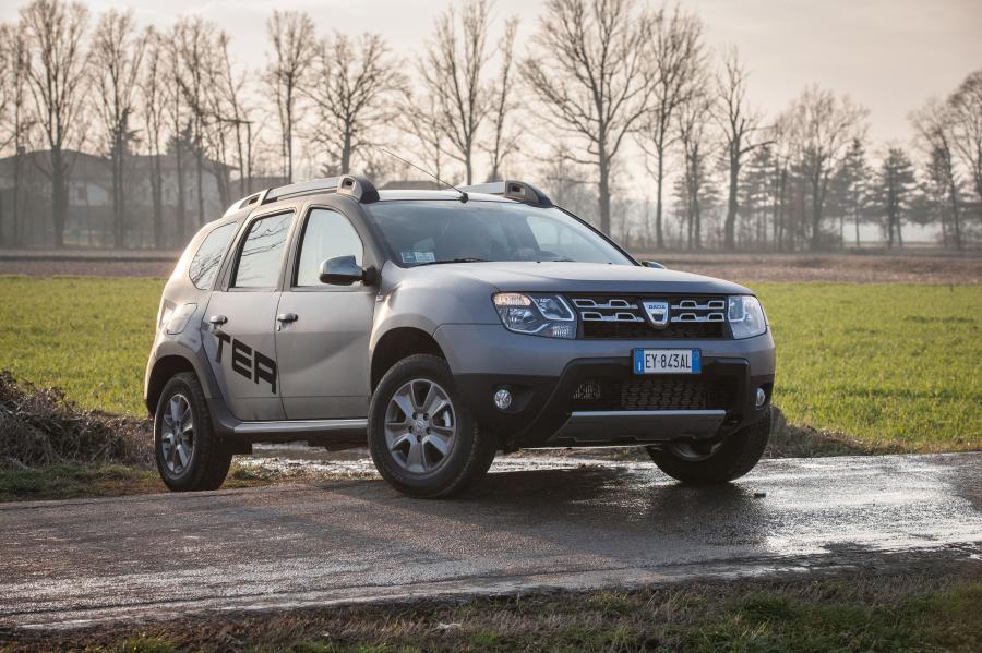  Dacia Duster Titan 2014 года  (IT) (фото 19 из 43)